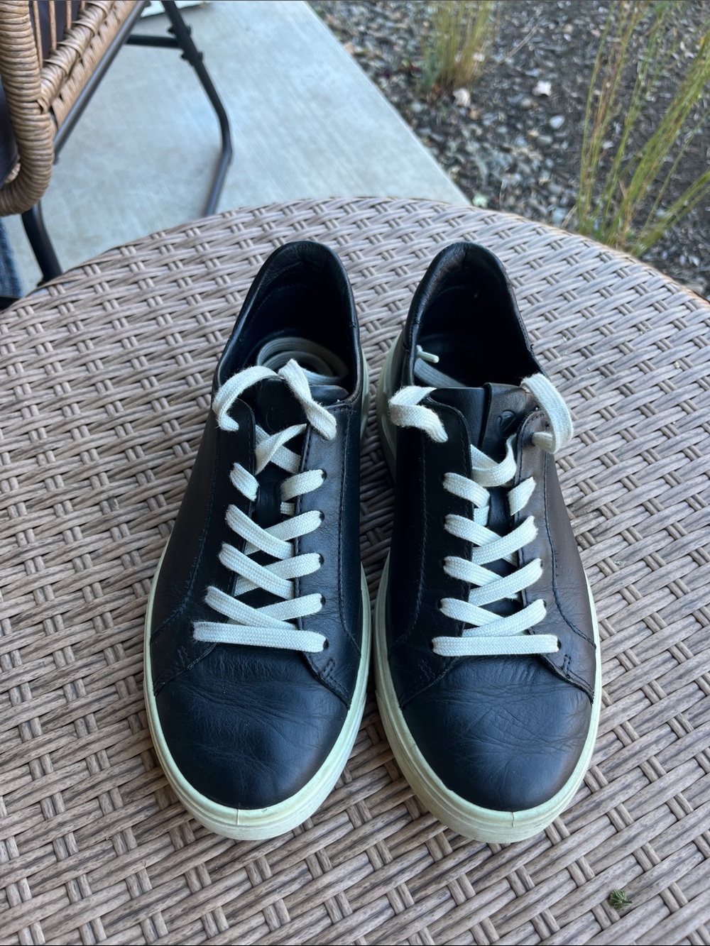 Women’s Ecco black leather sneakers